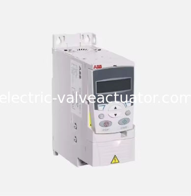 Ein guter Preis. New ABBs ACS355 Series Inverter Drive ACS355-01E-04A7-2 online