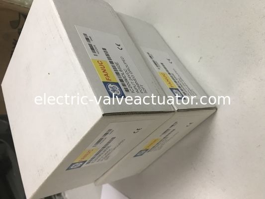 Ein guter Preis. GE Versamax IC694MDL940 Mikroanaloge Erweiterungseinheit PLC Modul Neues Original online